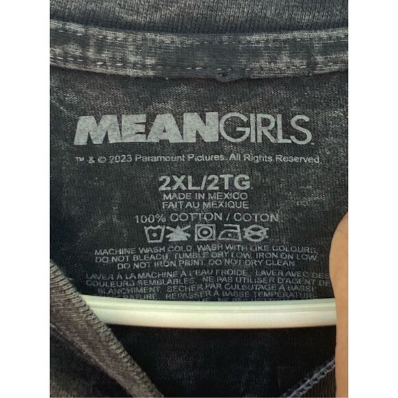 Mean Girls Graphic T-Shirt Black Acid Wash Oversized Tee Size 2XL 2023 Paramount - Picture 3 of 4